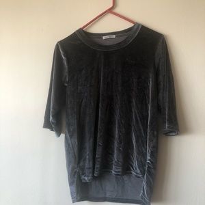 Velvet elbow length velvet top